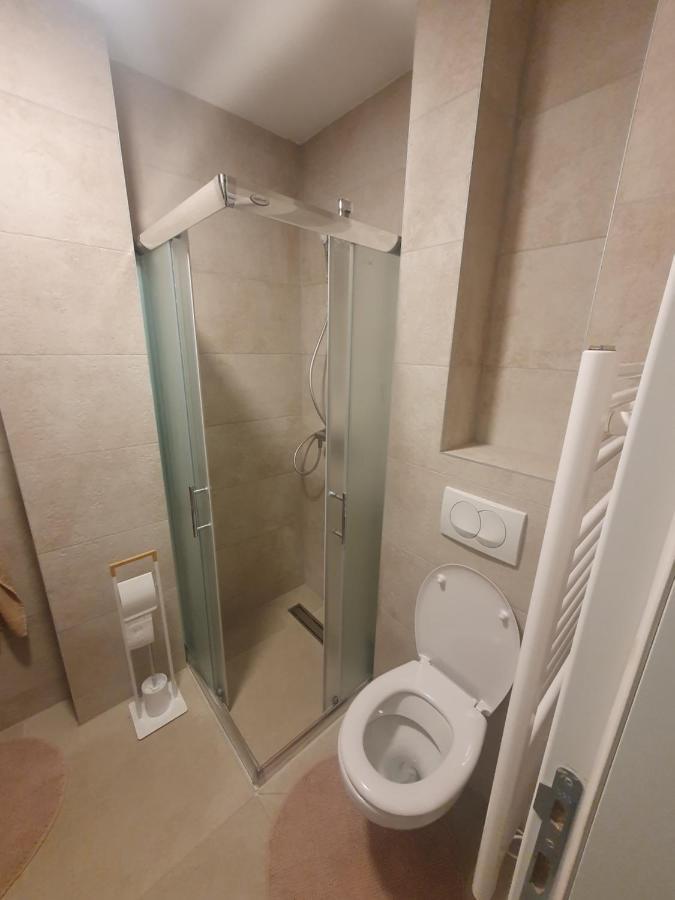 Bjelasnica Tuzlaks Apartment -Sauna-Free Parking Esterno foto