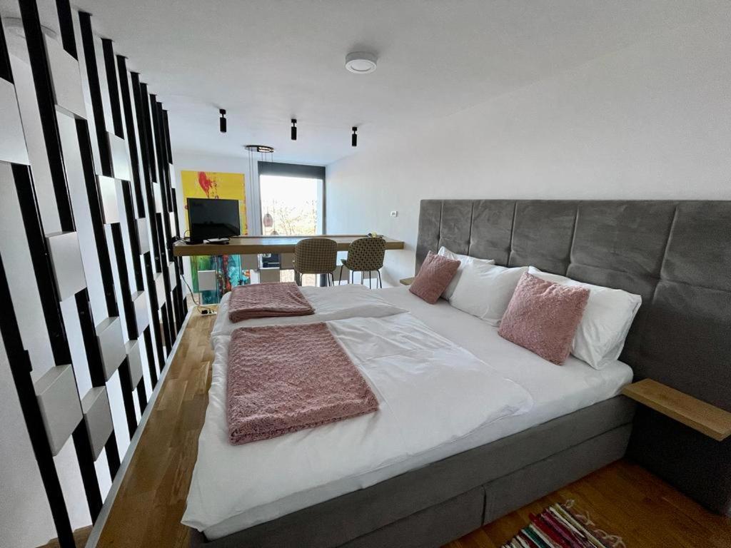 Bjelasnica Tuzlaks Apartment -Sauna-Free Parking Esterno foto